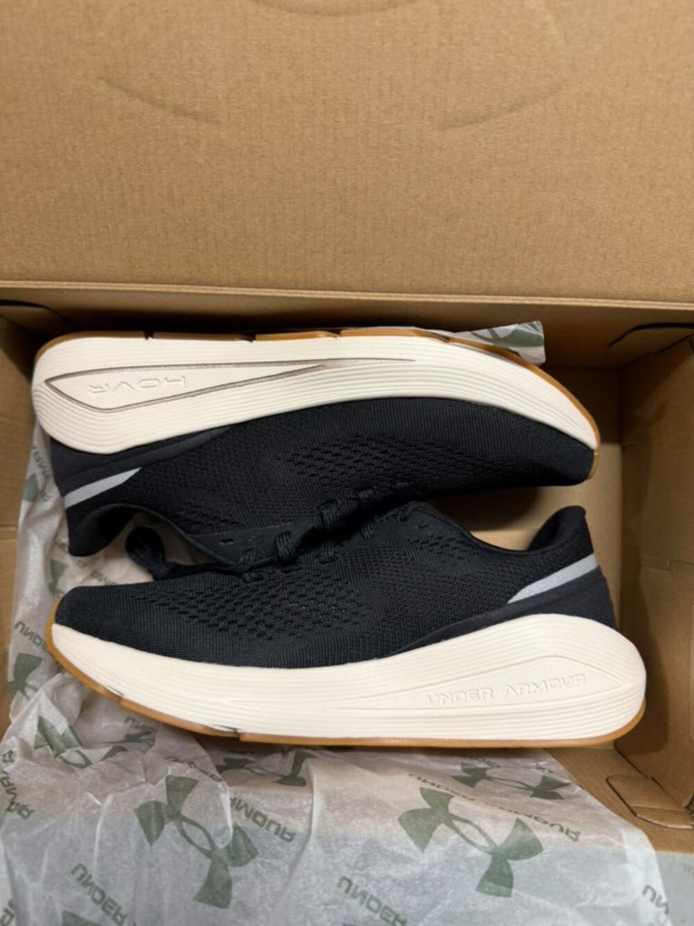 Under Armour UA W Sonic 7 Black White Gum Sneakers Women’s Size 6.5